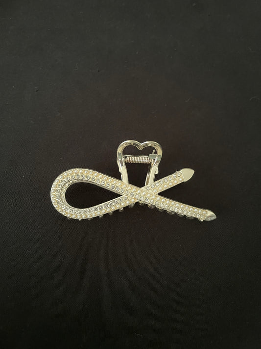 Twist Claw Hair Clip image 0