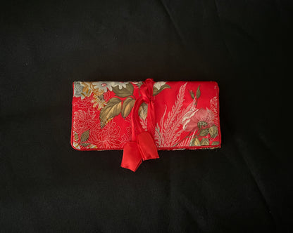 Red Flower Jewellery Wrap