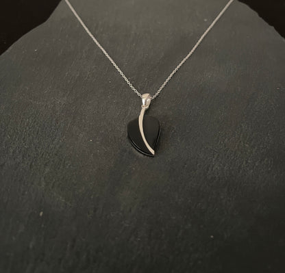 Black Onyx Leaf Pendant image 1