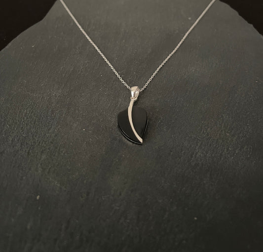Black Onyx Leaf Pendant image 1
