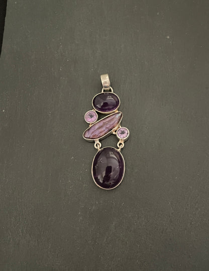 Amethyst and Pearl Pendant image 0