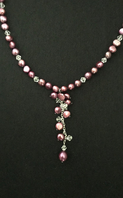 Pearl Necklace image 1