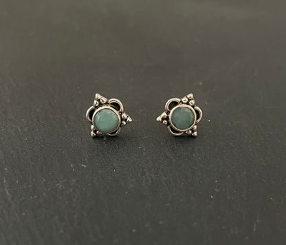 Emerald Stud Earrings image 0