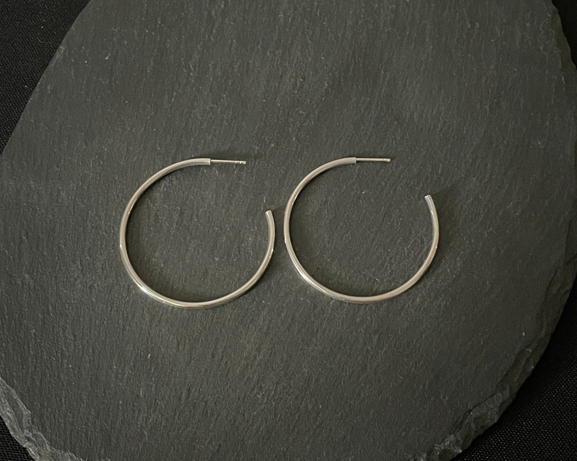 Round Silver Hoop Earrings image 0