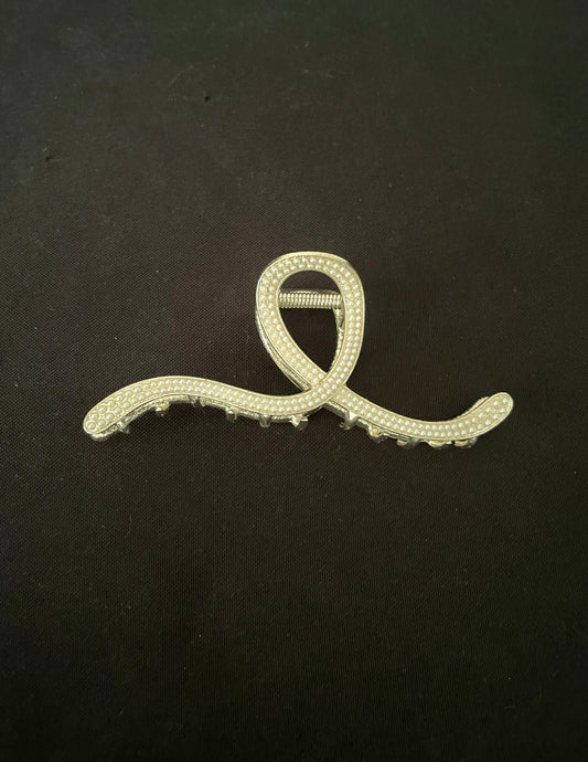 Pearl Bead Claw Hair Clip image 0