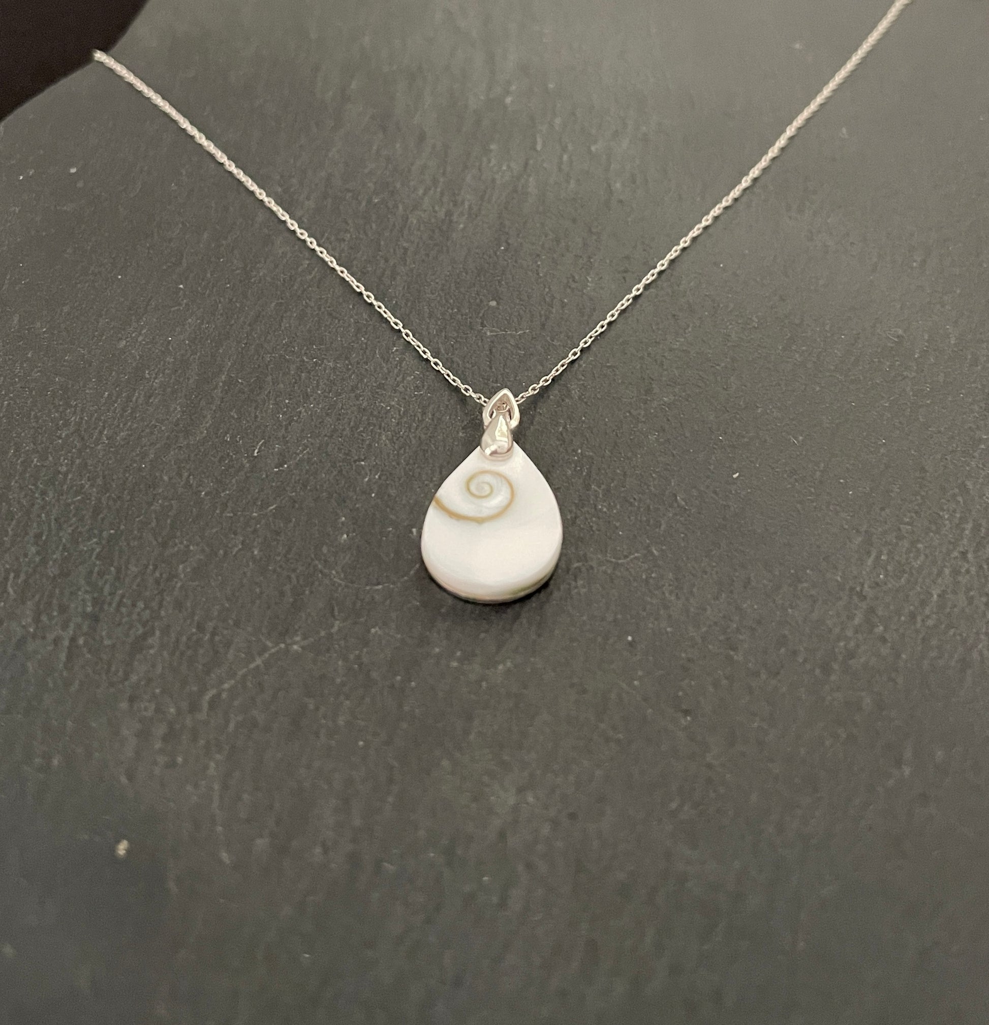 Shiva Shell Teardrop Pendant image 1