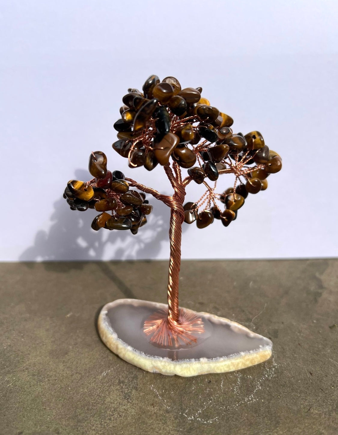 Gemstone Tree on Agate Base image 4