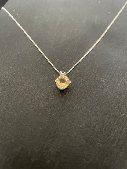 Citrine Round Pendant image 1