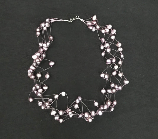 Pearl Necklace image 0