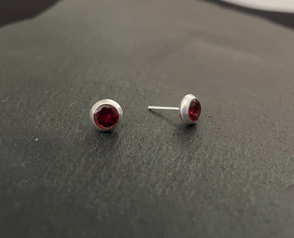 Round Garnet Stud Earrings image 1