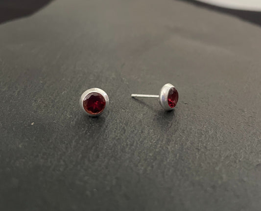 Round Garnet Stud Earrings image 1