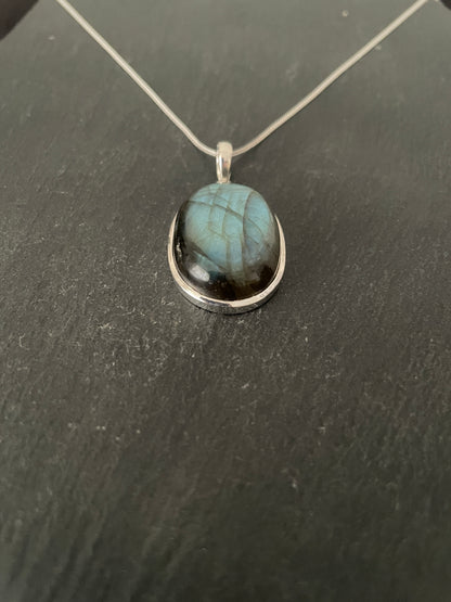 Labradorite Oval Pendant image 2