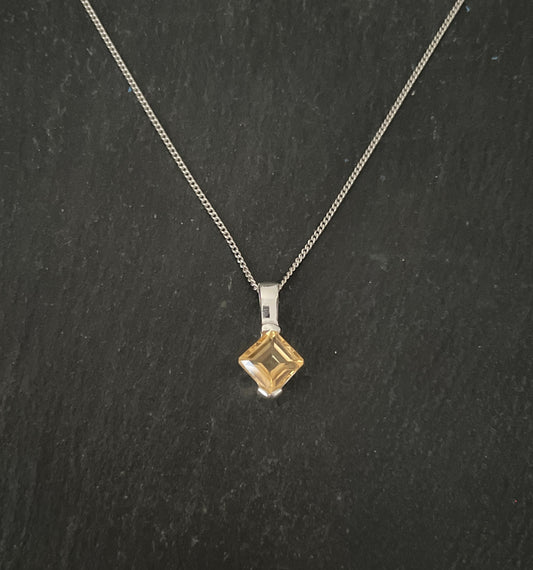 Citrine Kite Pendant image 0