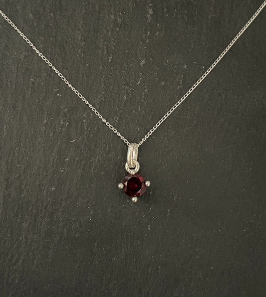 Round Garnet Pendant image 0