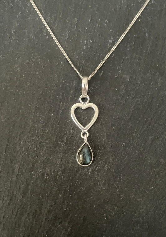 Labradorite Oval Pendant