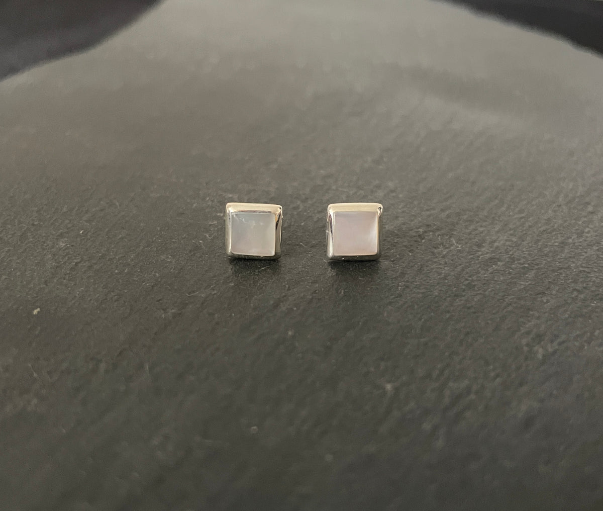 Mother of Pearl Square Stud Earrings