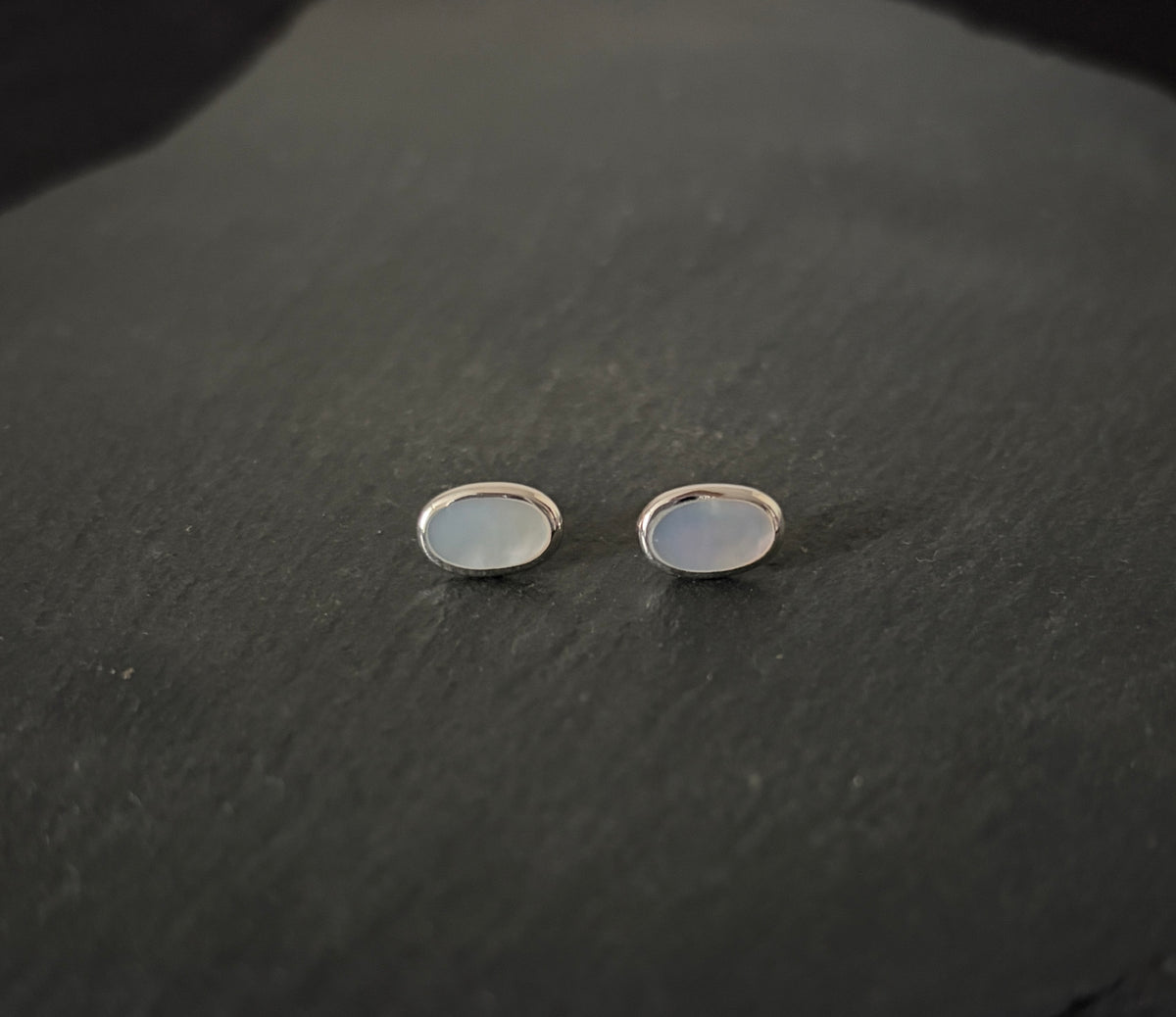 Mother of Pearl Oval Stud Earrings