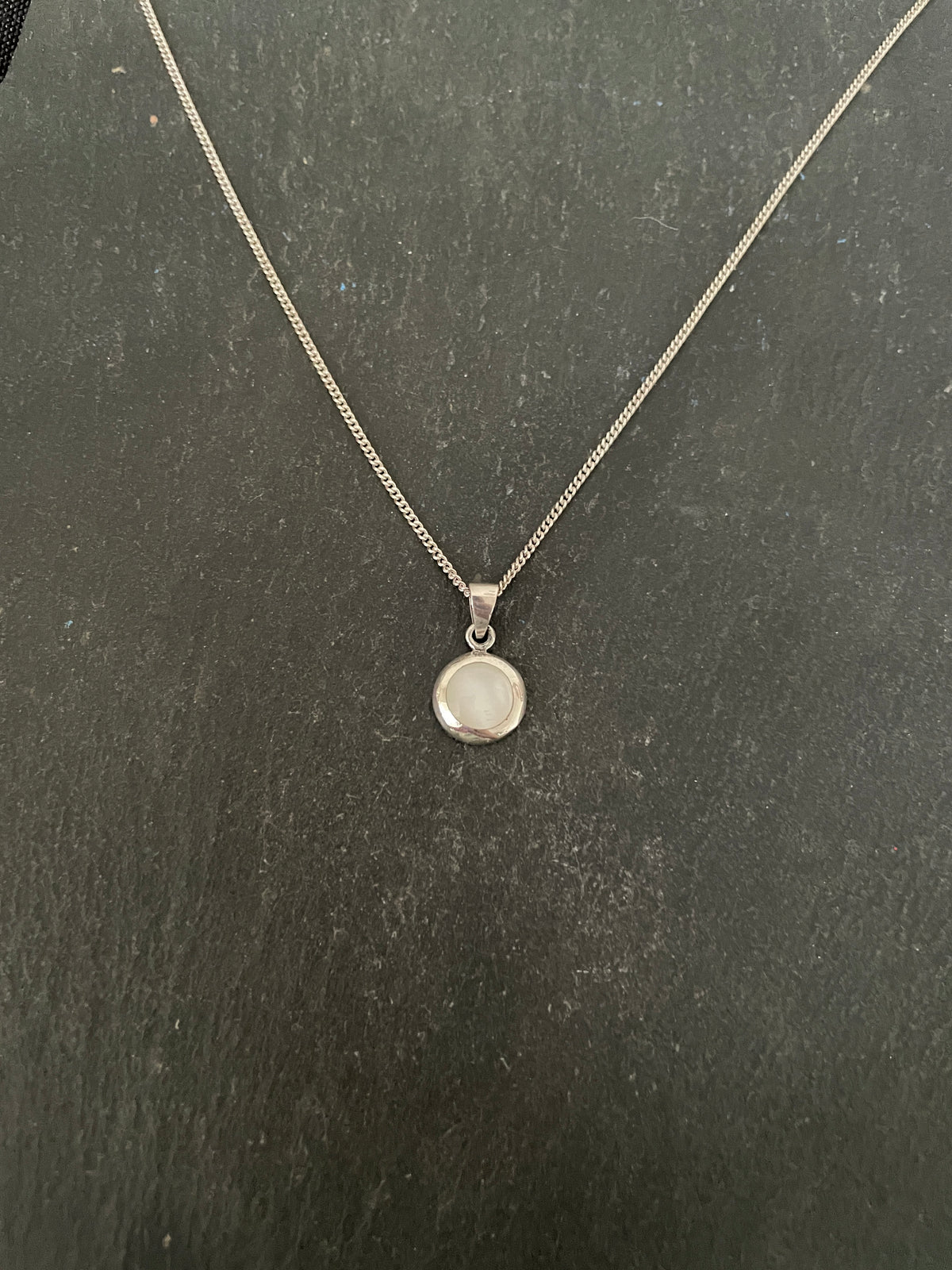 Round Mother of Pearl Pendant
