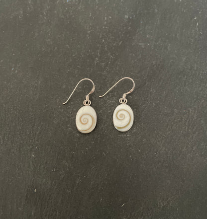 Shiva Shell Oval Earrings