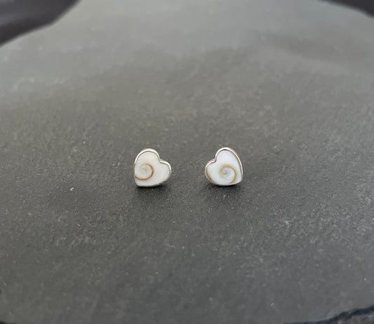 Shiva Shell Heart Stud Earrings
