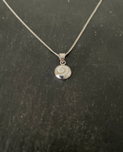Shiva Shell and Silver Round Pendant