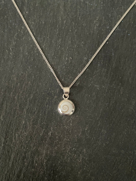 Shiva Shell and Silver Round Pendant