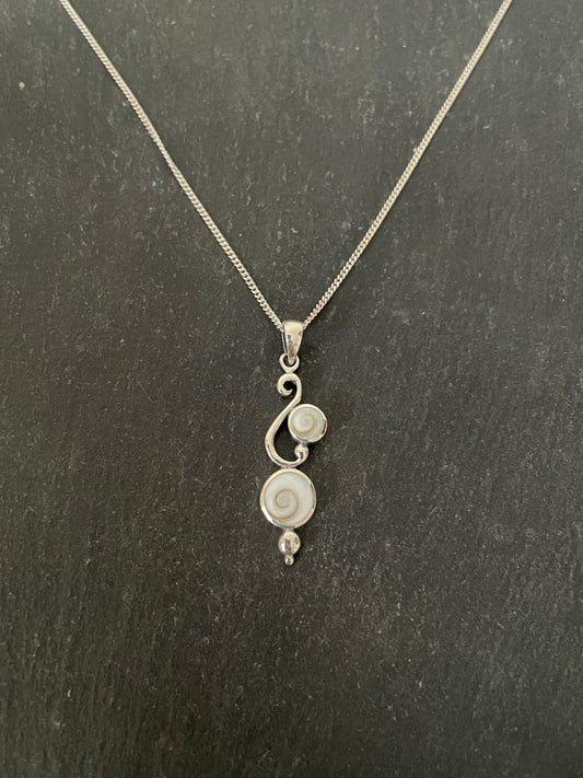 Shiva Shell and Silver Round Pendant