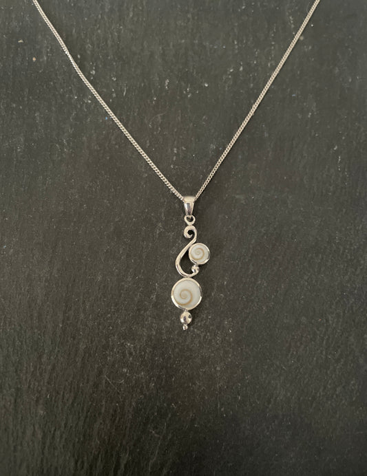 Shiva Shell and Silver Round Pendant