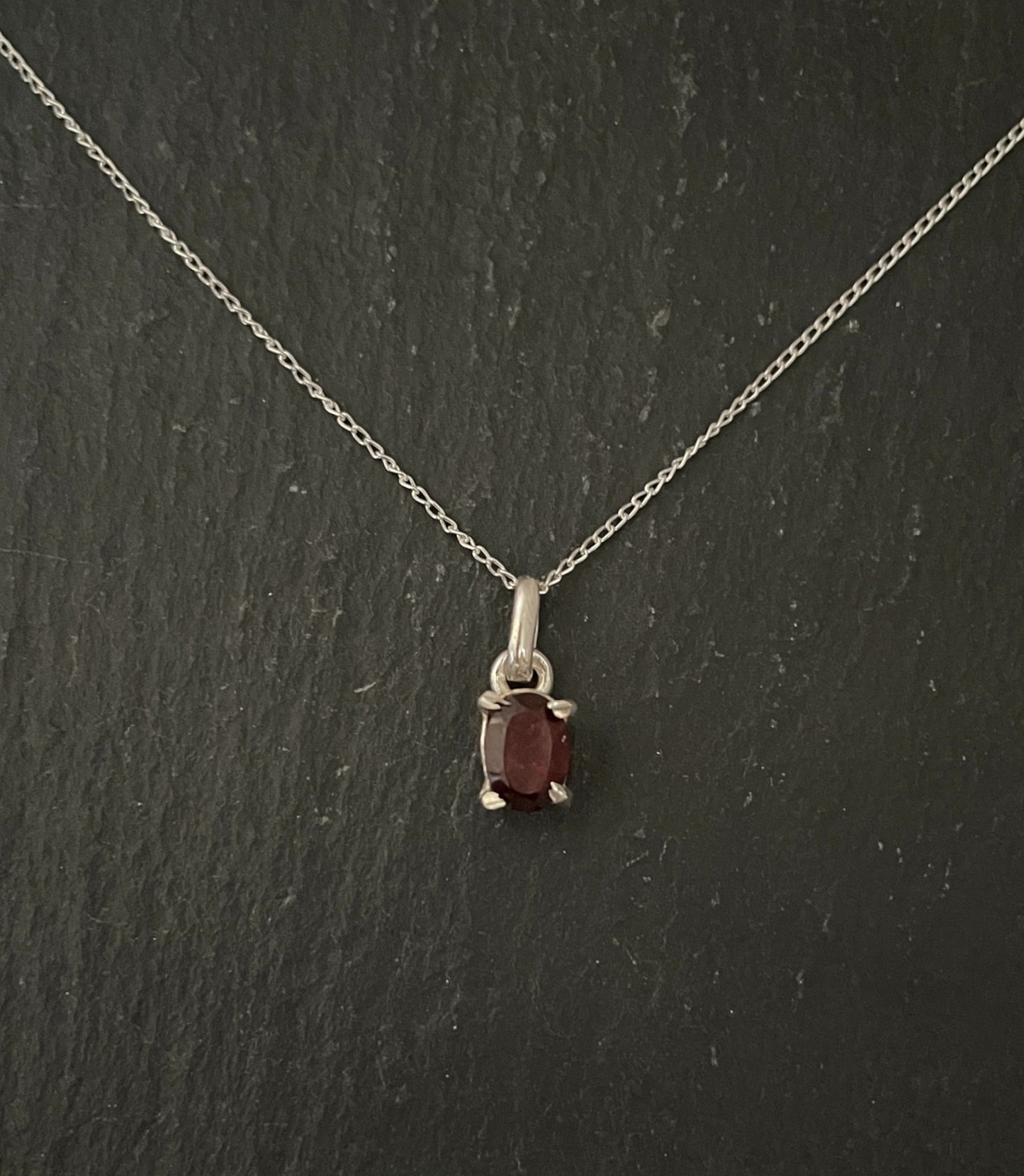 Oval Garnet Pendant image 0