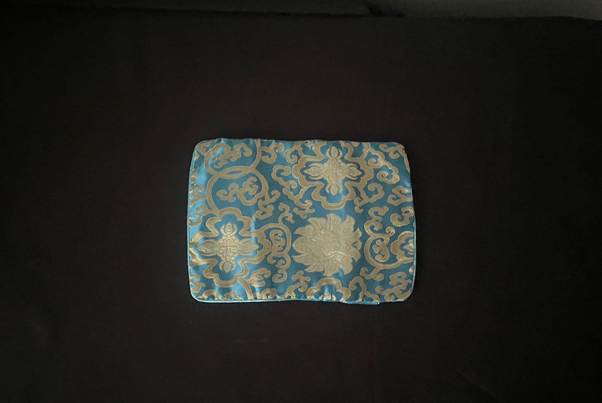 Light Blue and Gold Jewellery Wrap image 3