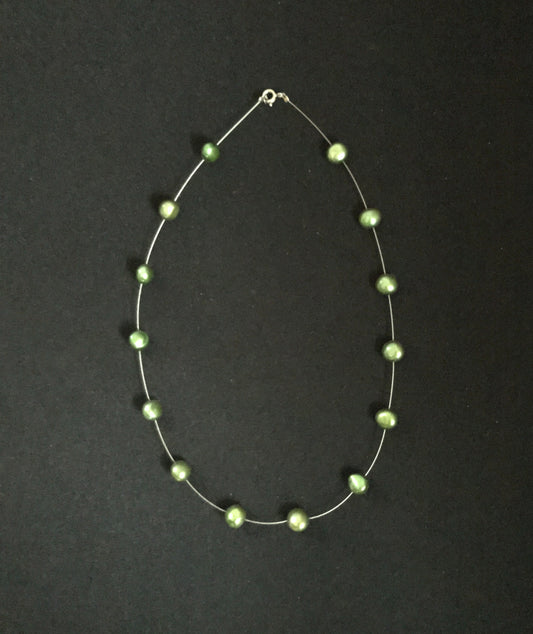 Green Pearl Necklace image 0
