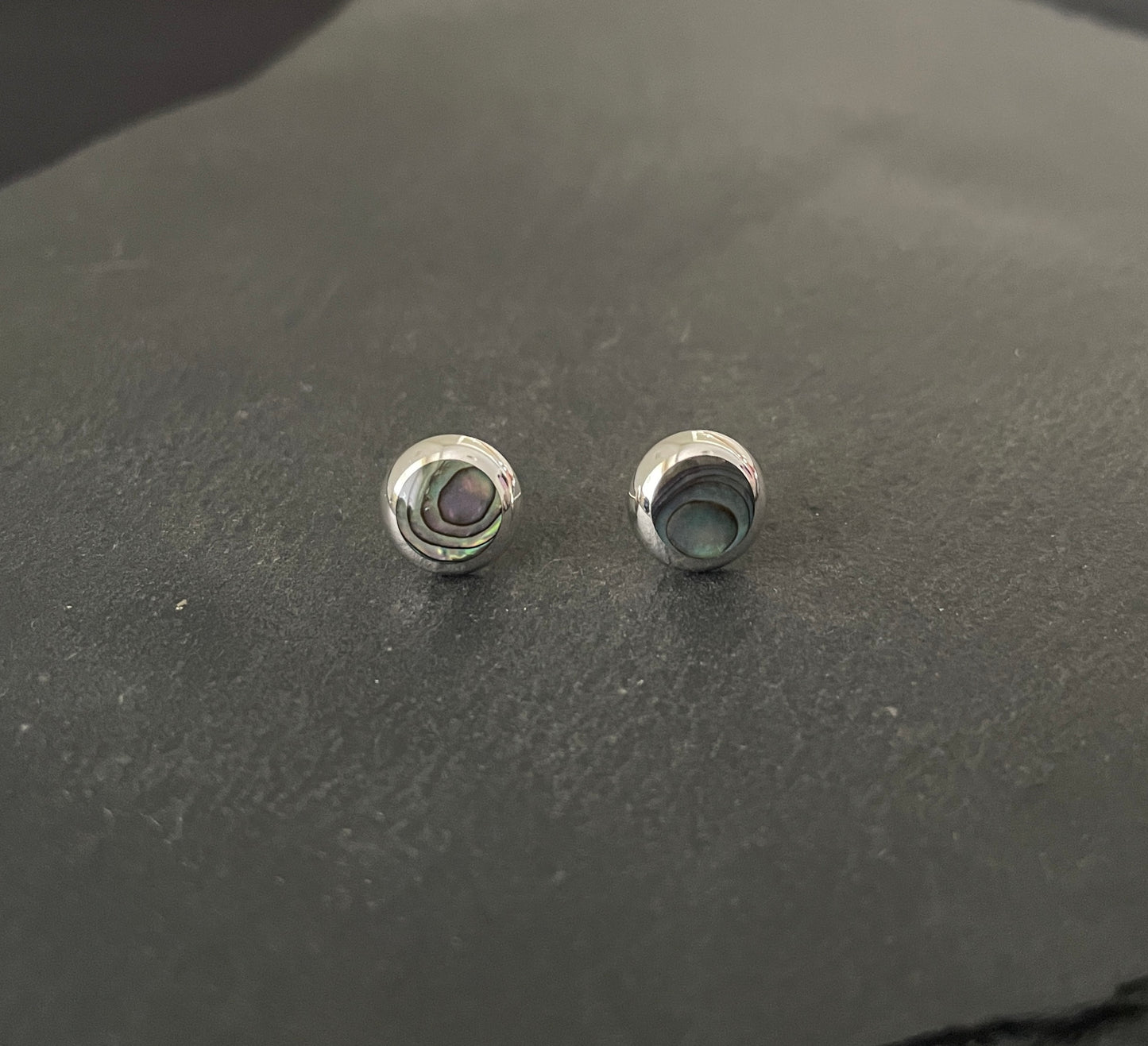 Paua Shell Round Studs image 0