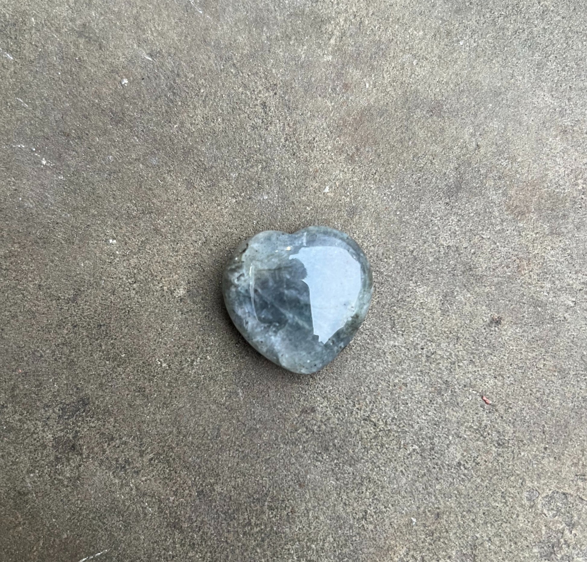 Labradorite Heart image 0