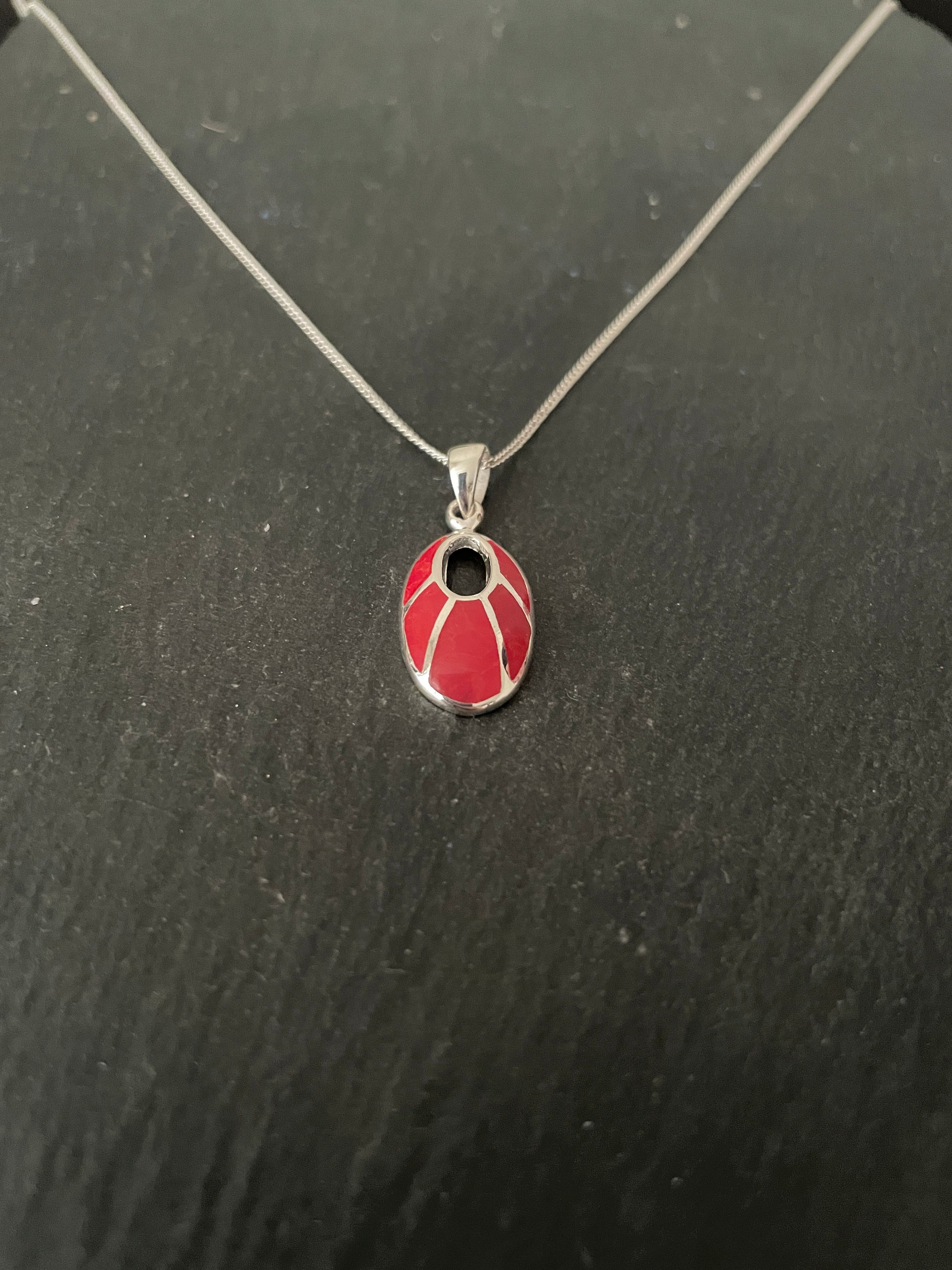 Oval Coral Pendant image 1