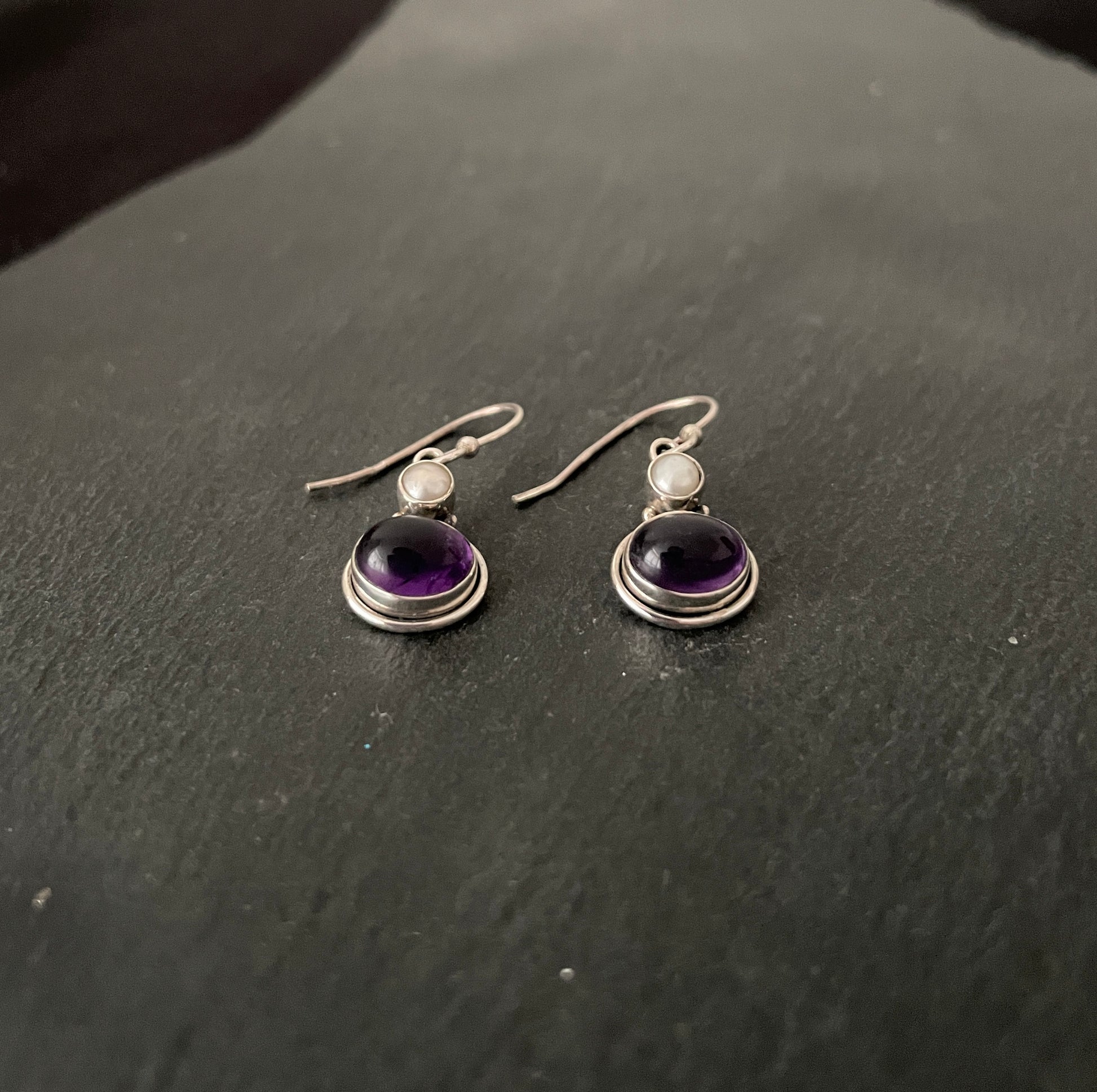 Amethyst and Pearl Earrings image 1