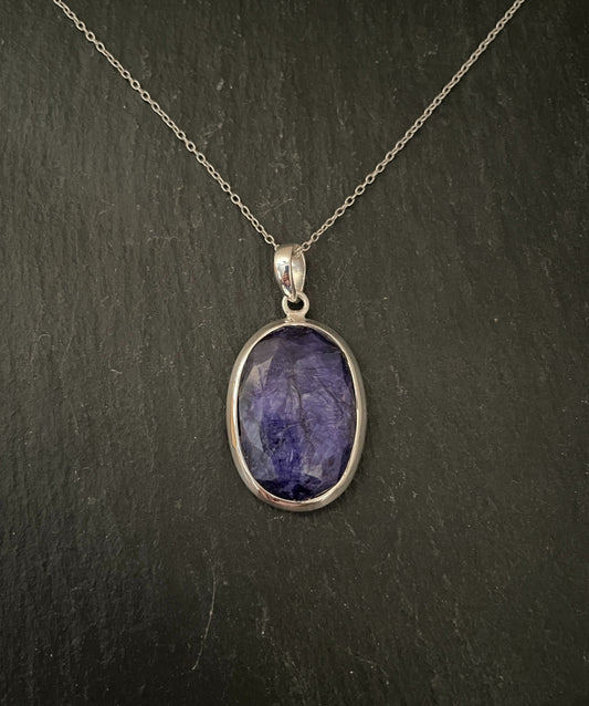 Oval Sapphire Pendant image 0