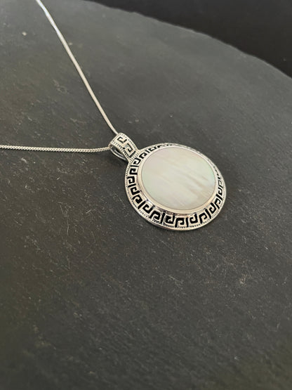 Round Mother of Pearl and Silver Pendant image 2