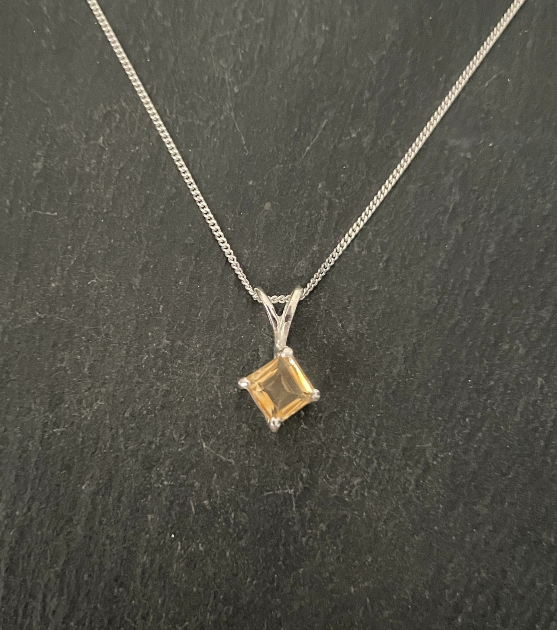 Citrine Pendant image 0