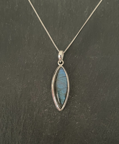 Labradorite Pendant image 0