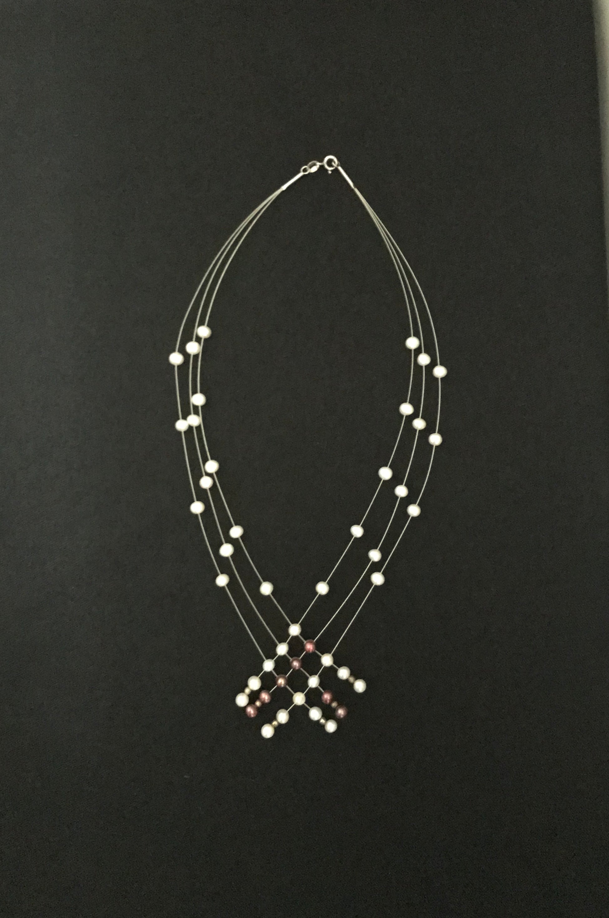 Pearl Necklace image 1