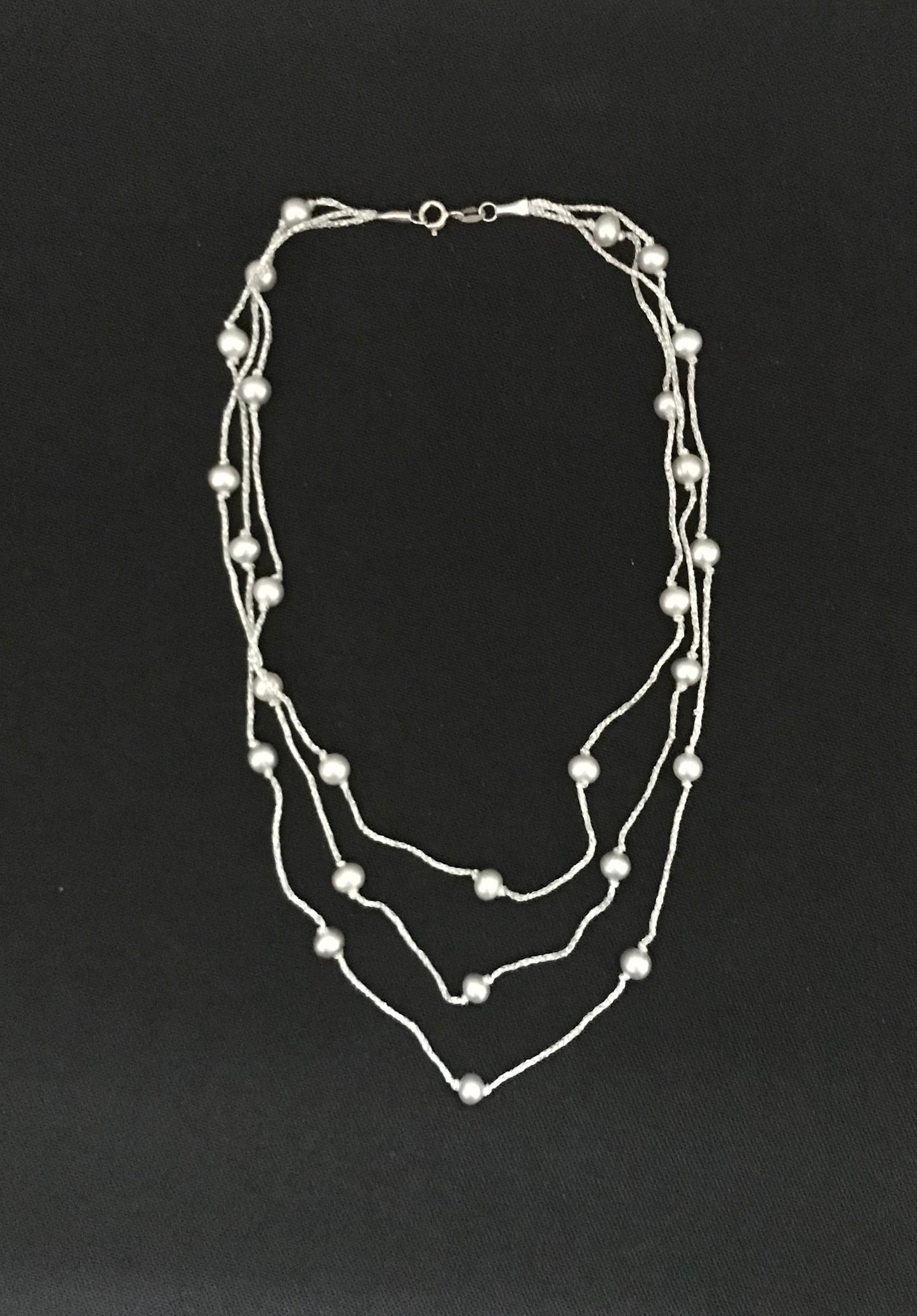Pearl 3 Row Choker image 0