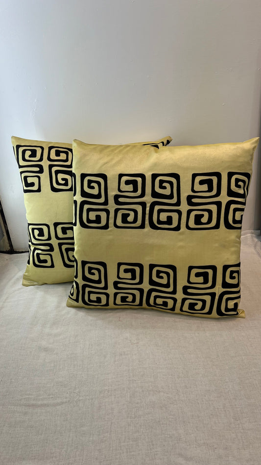 Swirl Pattern Cushion Covers image 0