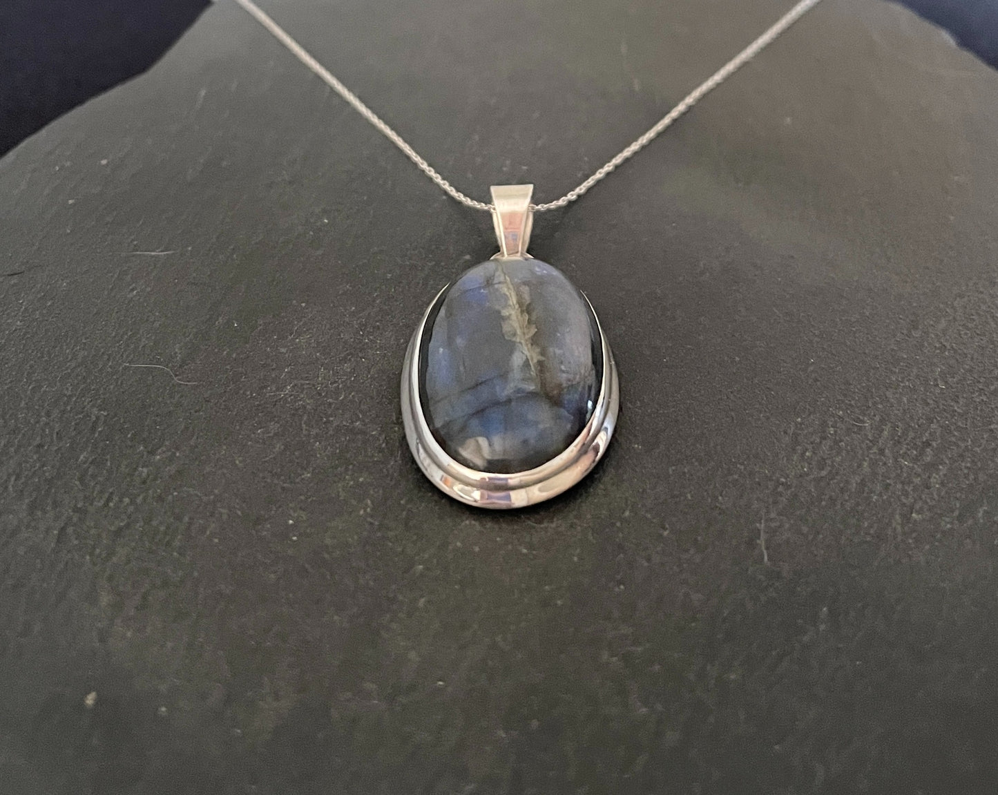 Labradorite and Silver Oval Pendant image 1