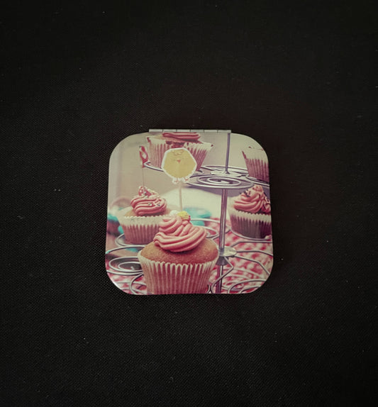 Cupcake Compact Mirror image 0