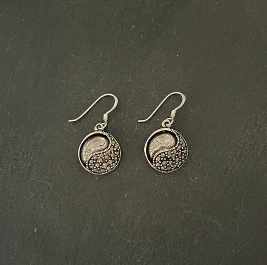 Round Marcasite Earrings image 0