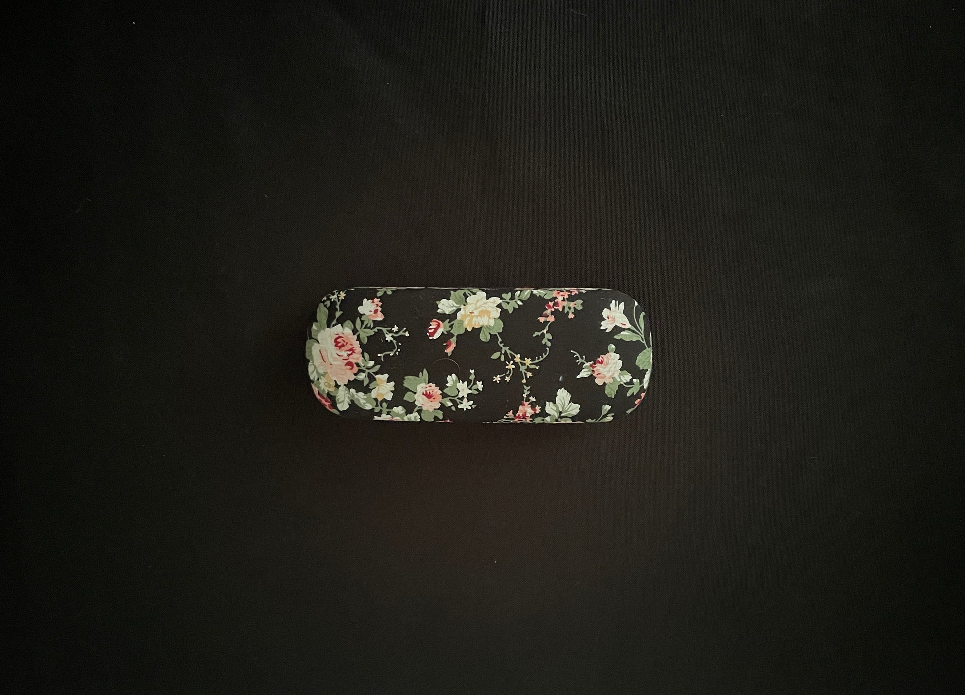 Flower Glasses Case image 6