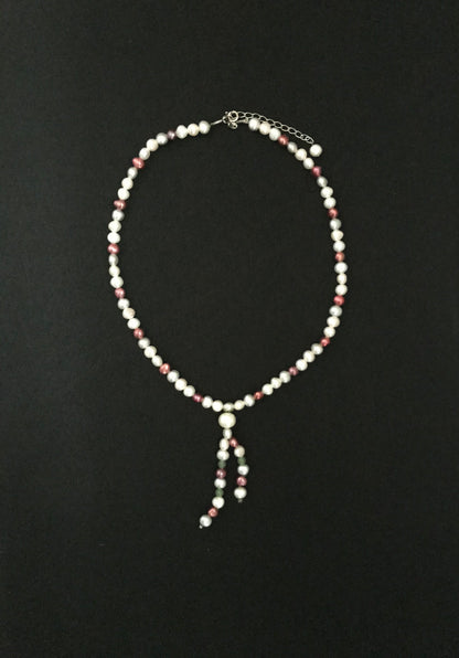 Pearl Necklace image 1