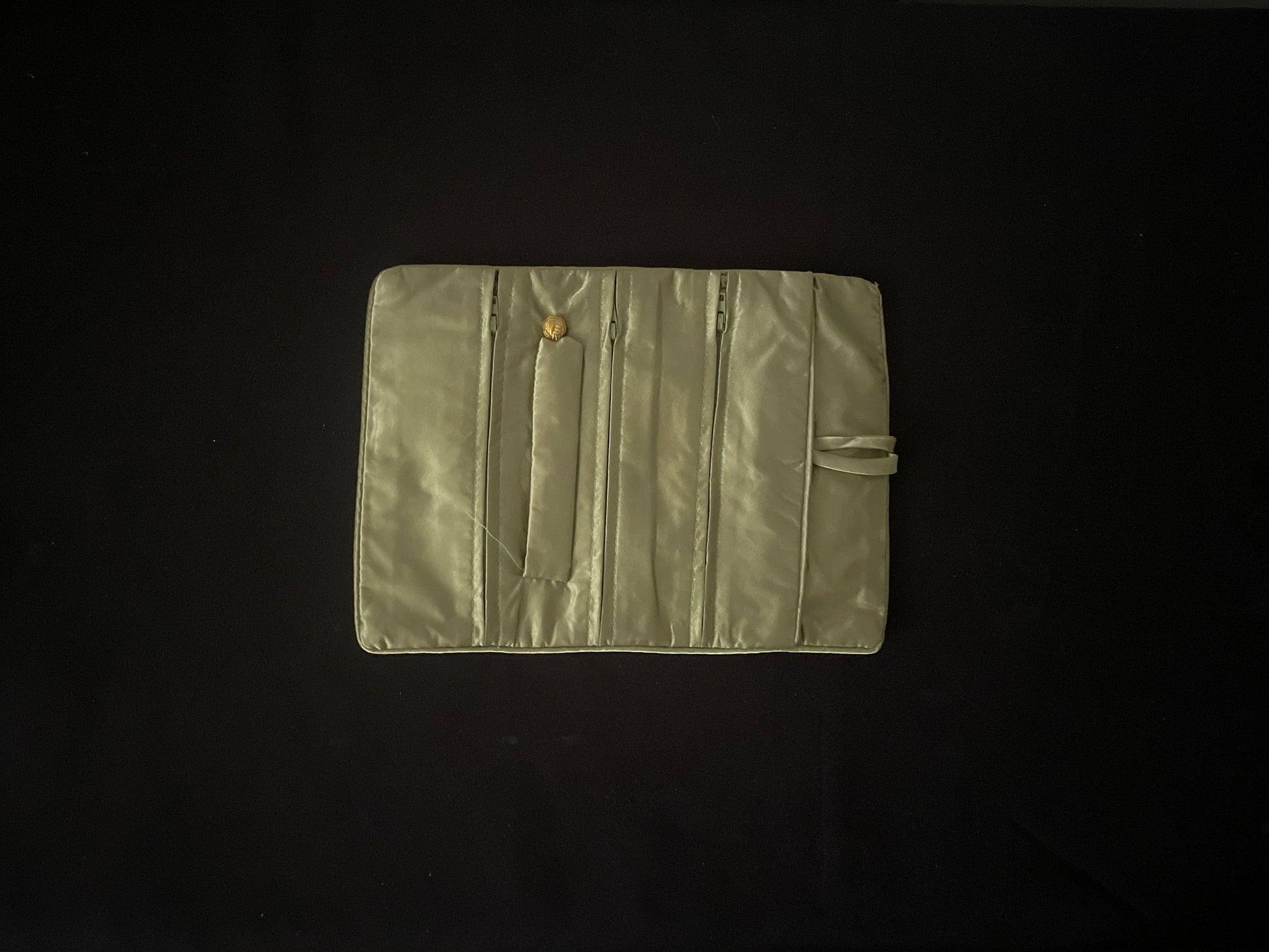 Green Jewellery Wrap image 3