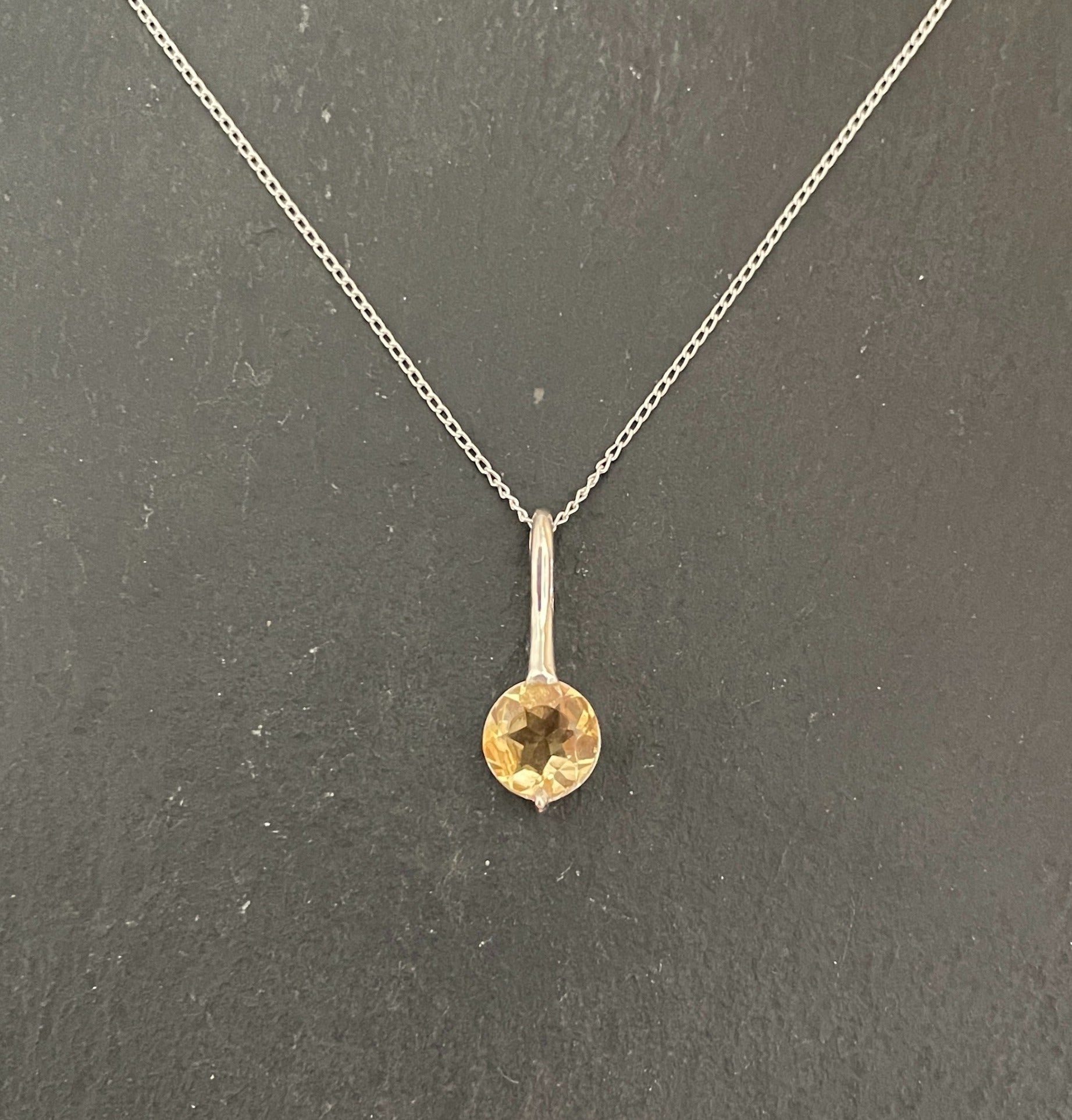 Round Citrine Pendant image 0