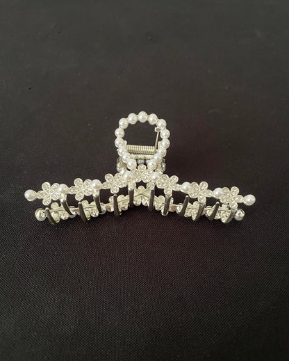 Flower Claw Hair Clip image 1